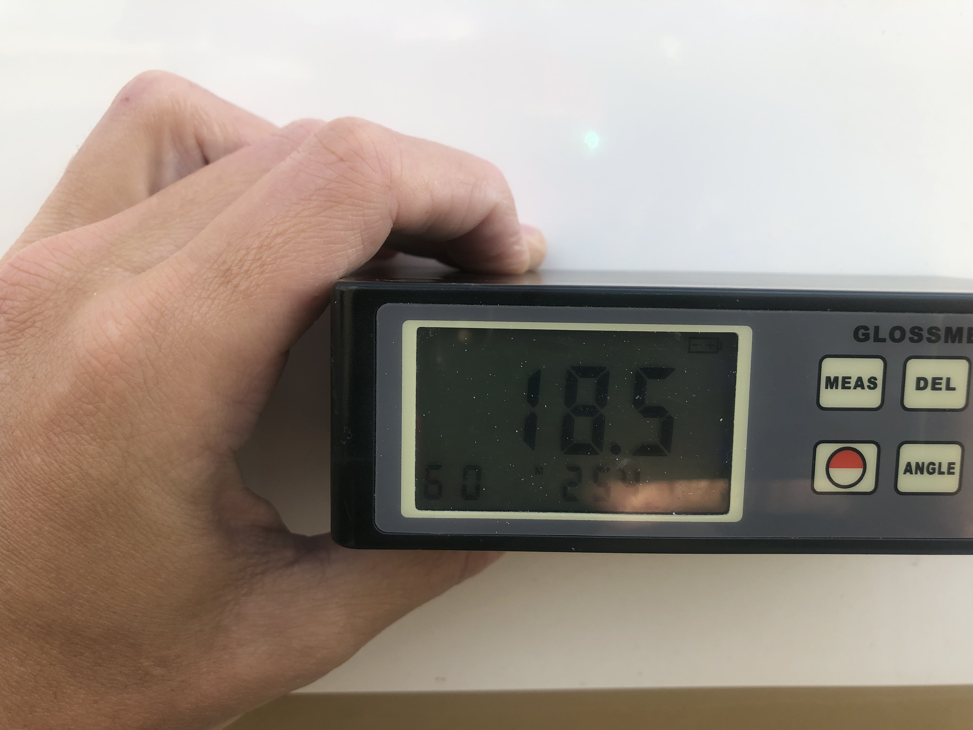 18.5 gloss meter reading